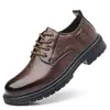 Atacado Transfronteiriço Sapatos Masculinos de Couro Estilo Britânico de Cano Baixo com Solas Macias, Botas Martin Confortáveis e Versáteis, Sapatos Masculinos Casuais da Moda