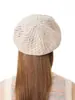 Boina de tricô vazada para mulheres 2026 novo estilo circunferência da cabeça grande faz o rosto parecer menor chapéu de pintor tecido de palha chapéu fino de verão