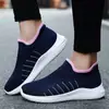 Zapatillas de deporte tejidas voladoras para las cuatro estaciones para parejas, zapatos para hombre, calcetines ligeros, cubrezapatos, zapatos casuales de moda para hombres y mujeres