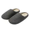 Pantuflas de interior suaves, cálidas, antideslizantes, silenciosas y duraderas para hombre, perfectas para uso en casa y que brindan comodidad en los pisos.