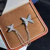 Ear Cuff y Pendientes de Botón de Cadena de Mariposa Completamente Diamantados en Uno, Diseño de Nicho con un Toque de Lujo, Versátil para el Viaje Diario, Pendientes para Mujer