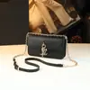 Bolso Pequeño de Piel de Vaca para Mujer 2026 Nueva Moda Versátil Bolso Cuadrado Pequeño Elegante Bolso de Cadena Retro Bolso Cruzado para el Trabajo de Mujer