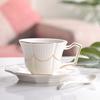 Jingdezhen Creative Home Estilo europeu Bone China Chá perfumado Estilo britânico Chá da tarde Xícara e pires Conjunto de presente Simples Pequenos ornamentos