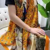 Lenço de Novo Estilo para Mulheres, Primavera e Outono, Lenço Longo de Seda para Combinar com Casaco, Lenço Longo de Cetim, Xale com uma Vibe Coreana