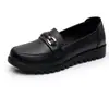 Zapatos de Mamá con Pala de Piel Suave, Suela Plana Cómoda, Mocasines Slip-On para Mujeres de Mediana Edad y Mayores