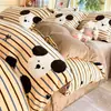 Juego de Cuatro Piezas de Leche Polar de Invierno con Funda Nórdica de Polar Añadida Juego de Tres Piezas para Dormitorio Infantil Sábana Cálida Ropa de Cama de Coral