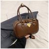 Bolsas Transfronteiriças para Mulheres no Outono e Inverno de 2026, Novas Bolsas Estilo Bowling Retrô, Modernas e de Alta Qualidade, Bolsas Transversais Estilosas