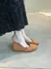 Zapatos de tacón oculto de 4 cm con lazo francés suave para mujer, color rojo, nuevo estilo Primavera/Otoño 2025, mocasines estilo vespertino