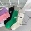 Libro Rojo Pequeño color caramelo celebridad de internet calcetines para mujer de media pantorrilla primavera y otoño ins calcetines de felpa de algodón peinado Dongdaemun dulces