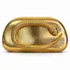 Bolsa de mão de luxo leve transfronteiriça com cobra enrolada em metal dourado, padrão de cobra dourada, bolsa de casca dura, bolsa de banquete versátil e moderna, transversal