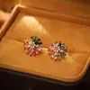 Pendientes de Fuegos Artificiales Coloridos Chapados en Oro de 24 Quilates, Pendientes Pequeños de Margaritas de Circonita, Pendientes Exquisitos de Moda de Alta Gama Dopamina para Mujeres