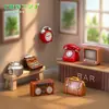 Conjunto de TV Retrô em Miniatura e Coleção de Gadgets de Viagem no Tempo, Acessórios de Decoração DIY para Casa de Bonecas, Pequenos Enfeites de Mesa