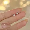 Brincos de estrela de cinco pontas cravejados de zircônia em prata S925 para mulheres, frescos, doces, fofos e únicos, com duas caudas pequenas, brincos de meteoro