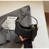 Bolsa Saco para Mulheres, Bolsa de Mão da Moda, Novo Estilo Verão 2025, Bolsa Quadrada Pequena Estilosa e Atraente, Bolsa de Ombro Transversal para o Dia a Dia