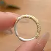 Novo Anel de Ouro de Alto Padrão Estilo Chinês para Mulheres, Design Único, Fashion e Versátil, Anel Aberto Ajustável, Anel Empilhável para Dedo Indicador