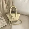 Bolso Pequeño Coreano Lindo Bolso Cesta de Verduras para Mujer 2026 Nuevo Vintage Versátil Bolso de Hombro Cruzado Tote