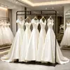 Estante de exhibición de vestidos de novia de lujo, perchero para vestidos de estudio, soporte de exhibición de tul, accesorios de exhibición de vestidos tradicionales chinos, barra colgante de estilo chino