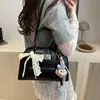 Bolso Boston de Moda Transfronterizo de Nicho para Mujer 2026 Nuevo Estilo Texturizado Casual Bolso de Hombro Cruzado al por Mayor