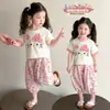 Conjunto Casual de Verão para Meninas Estiloso Tendência Estampa de Gato Manga Curta para Meninas Pequenas Conjunto Esportivo de Duas Peças Tendência