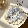 Al por mayor en stock scrunchie de gasa con lunares y cinta larga, coletero dulce de nicho, diadema, anillo para el pelo