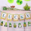 40 piezas St. Adornos de gnomo del Día de San Patricio adornos colgantes de gnomo irlandés de madera