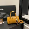 Bolso de Mano tipo Almohada de Moda para Mujer 2026 Nuevo Modelo Bolso Boston Bolso de Hombro Cruzado con Textura de Moda
