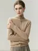 Nueva colección de otoño e invierno: suéter de cachemira pura para mujer, cárdigan de cuello alto, abrigo cálido, corte ajustado, que realza la figura, tejido casual y versátil