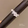 Anillo Abierto Simple y Elegante de Perla de Zirconia, Anillo Versátil Creativo de Dedo Índice de Nicho, Accesorio de Mano Elegante de Lujo Ligero de Gama Alta