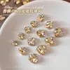 Lujo Ligero K9 Champagne Apilado Decoraciones de Uñas con Pedrería Cristal Ardiente Dulce de Roca Cuadrado Gordo Huevo de Paloma Sin Base Portavasos Accesorios de Bola de Pedrería