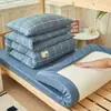 Conjunto de Roupa de Cama Três Peças para Dormitório Universitário 100% Algodão Novo 2026 Lençol Capa de Edredom Fronha Saia de Cama Conjunto de Seis Peças