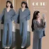 Conjunto de punto gris casual para maternidad, estilo coreano, nuevo diseño otoño/invierno 2026, conjunto de tres piezas con top de tirantes y pantalones de pierna ancha