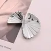 Diseño de Moda Plisado Irregular en Abanico de Gama Alta Geométrico Metálico Sencillo Suéter Camisa Chaqueta Botones Versátiles