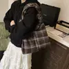 Bolso de Axila Grande de Capacidad Casual y Sencillo para Mujer 2025 Nuevo Versátil Bolso de Hombro a Cuadros Bolso Tote de Viajero Perezoso
