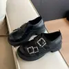 Falda, mocasines retro de tacón grueso estilo británico, nueva colección otoño 2026, zapatos sin cordones, zapatos pequeños de cuero de suela gruesa para mujer