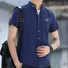 Camisa Blanca Bordada para Hombre de Manga Corta Verano Nueva Ropa de Hombre Estilo Coreano Ajustada Casual Camisa Ropa Moderna y Elegante