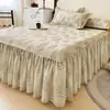 Novo 2024 Saia de Cama de Flanela Escovada 100% Algodão Peça Única Algodão Puro Espessado Capa de Cama 1.8m Fronha Conjunto de Três Peças Estilo Princesa