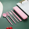 Amazon Juego Popular Transfronterizo de Cuchillo, Tenedor, Cuchara y Palillos de Paja de Trigo Cuatro Piezas Juego de Vajilla Portátil para Exteriores de Tres Piezas