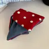 Presilha de Garra Triangular com Concha de Cetim Estilo Francês, Acessório de Cabelo Versátil de Alta Qualidade e Tendência para a Parte de Trás da Cabeça