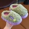 Pantuflas de algodón para niños y niñas, zapatos peludos suaves antideslizantes de suela blanda para interior de otoño e invierno, zapatillas de algodón para el hogar para padres e hijos de princesa para bebé