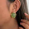 Pendientes Minimalistas de Acero Inoxidable con Degradado de Estilo Europeo y Americano, Versátiles Pendientes Elegantes con Forma de Ola y Borde Dorado