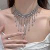 Moda Europeia e Americana Personalidade Exagerada Forma Pescoço Cadeia Brilhante Strass Borla Colar Elegante Internet Celebrity Design Sense Colar para Mulheres