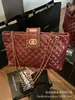 Bolso de Cadena de Diamantes para Mujer 2025 Nuevo de Moda Otoño e Invierno Bolso de Hombro Retro Gran Capacidad Bolso Tote Cruzado para Viajar