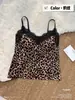 811-6 Camisola de Renda para Meninas com Bojos, Usável como Roupa Íntima ou Roupa Externa, Lindo Design nas Costas, Sutiã Integrado, Top Justo