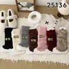 Calcetines de Felpa Gruesos y Cálidos Color Café Estilo Japonés Holgados para Mujer, Calentadores de Piernas Largos Versátiles para Otoño e Invierno