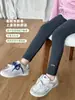 Pantalones térmicos para niñas estilo coreano Bumi'er, leggings de algodón puro, nuevos para otoño, ajustados, amigables con la piel, estampados, para niños