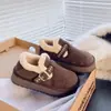 Botines de moda con suela gruesa y forro de felpa para mujer 2026 nuevos mocasines de invierno botas de nieve cálidas zapatillas de algodón sin cordones para mujer