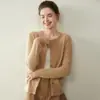 26 Outono Inverno Novo Suéter de Caxemira Cardigã Feminino Gola Redonda Cor Sólida Versátil Suéter de Caxemira de Cabra Malha Outerwear Top Solto