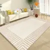 Sofá Nórdico Avançado Moderno Luxo Leve Casa Sala de Estar Simples Mesa de Centro Tapete Grande Quarto Lateral Tapete Casamento