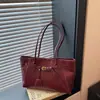 Bolso de Hombro y Axila de Alta Gama con Textura Retro de Gran Capacidad para Mujer 2026 Nuevo Otoño e Invierno Bolso de Mano Versátil para el Trabajo