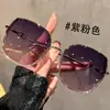Óculos de Sol de Alta Qualidade para o Verão, Proteção Solar e Proteção UV, Novo Modelo Tendência com Armação Grande Que Faz o Rosto Parecer Menor, Mesmo Estilo dos Famosos da Internet, Óculos de Sol D